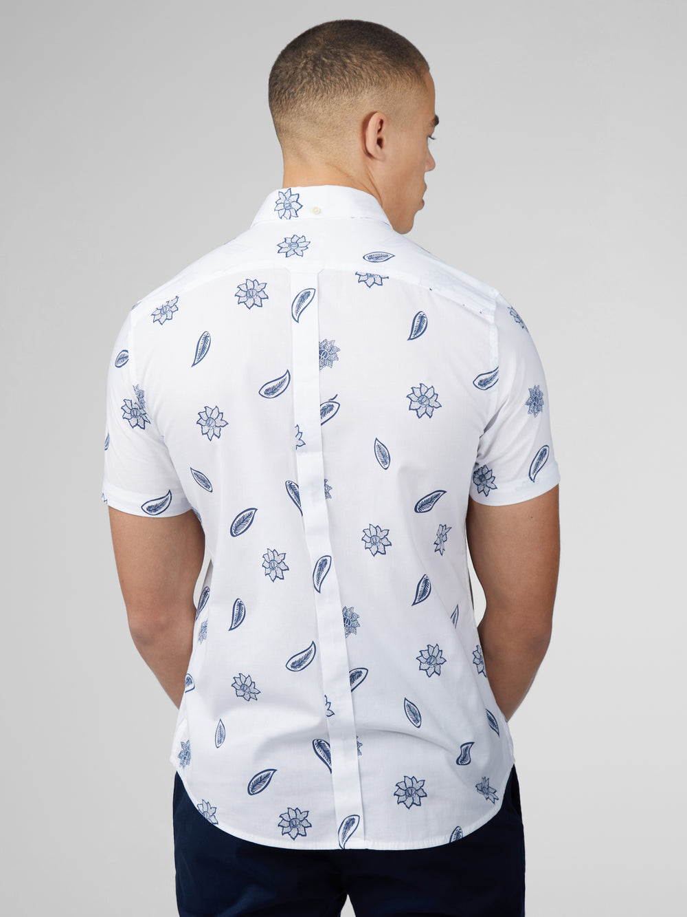 Košile Ben Sherman Signature Floral Bílé | TSU091268